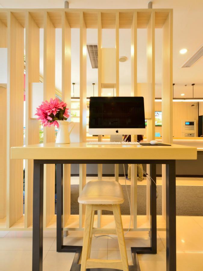 Hanting Express Shanghai Jiazhan Road Exterior photo